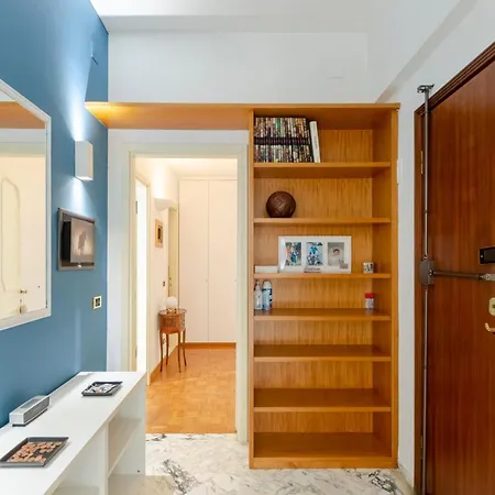 Central Liberty Blue 70 Mq Apartment 1B 1B Apartman