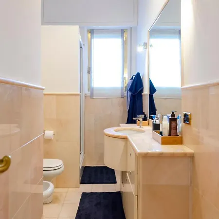 Central Liberty Blue 70 Mq Apartment 1B 1B Rapallo